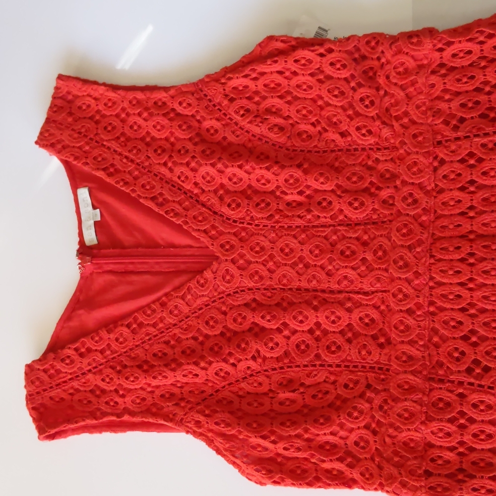 Anthropology San & Soni Women's Red Lace Dress Size 8 NWOT - Picture 4 of 16